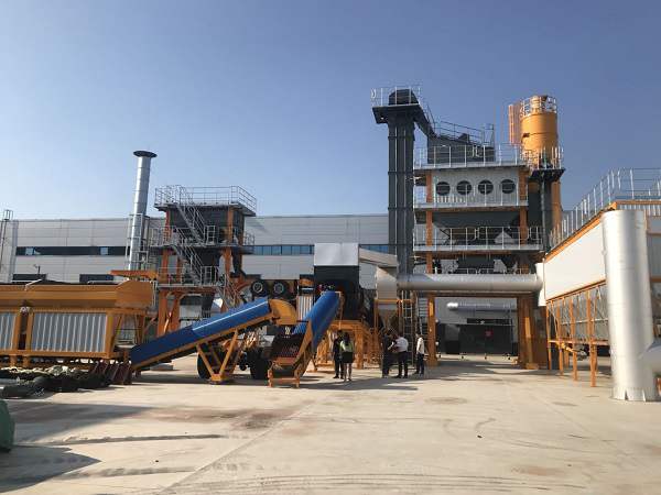 Can asphalt mixing equipment be started after being buried in the liquid layer_1